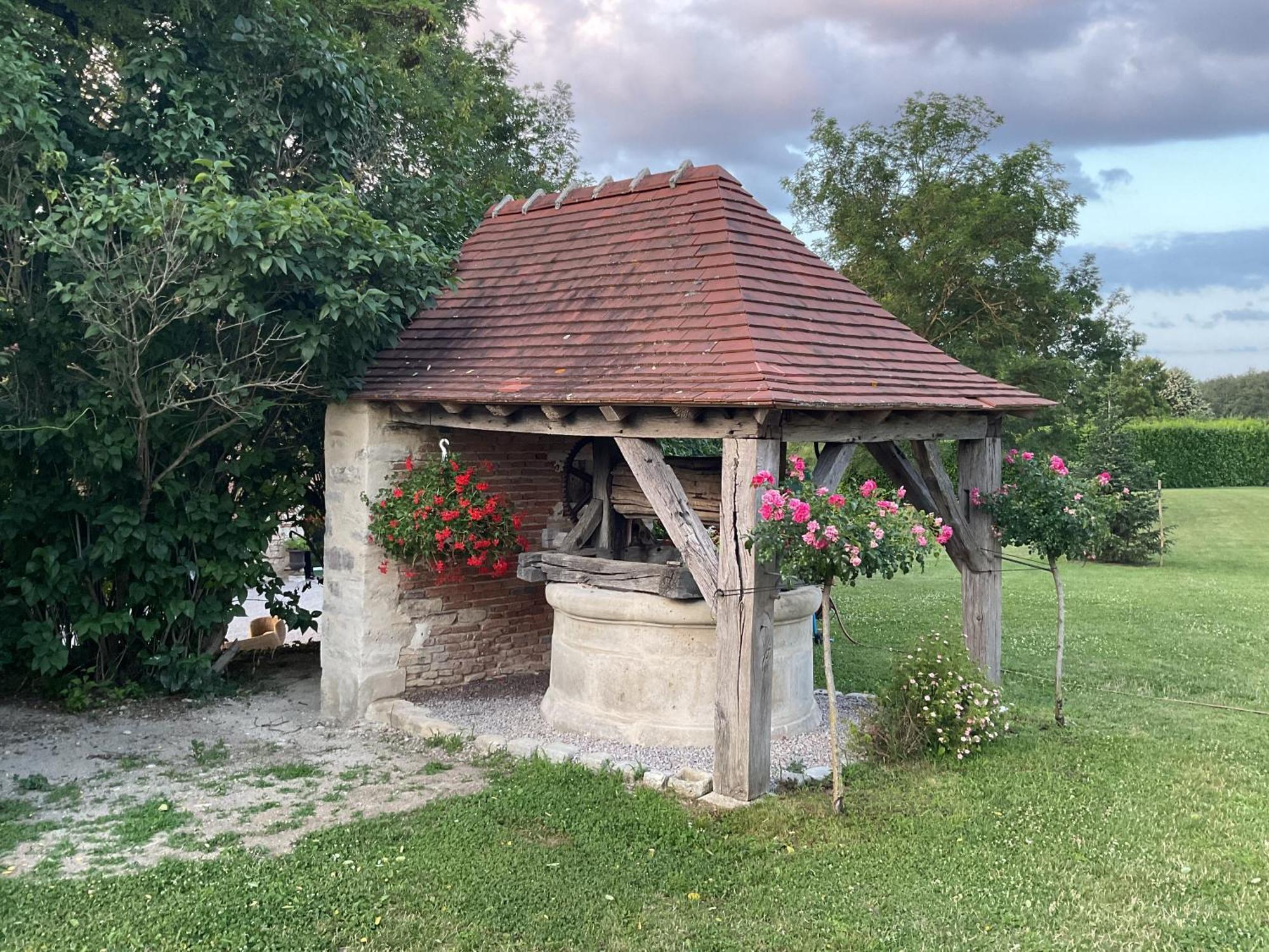 La Reserve De Rilhat Cognat-Lyonne Buitenkant foto